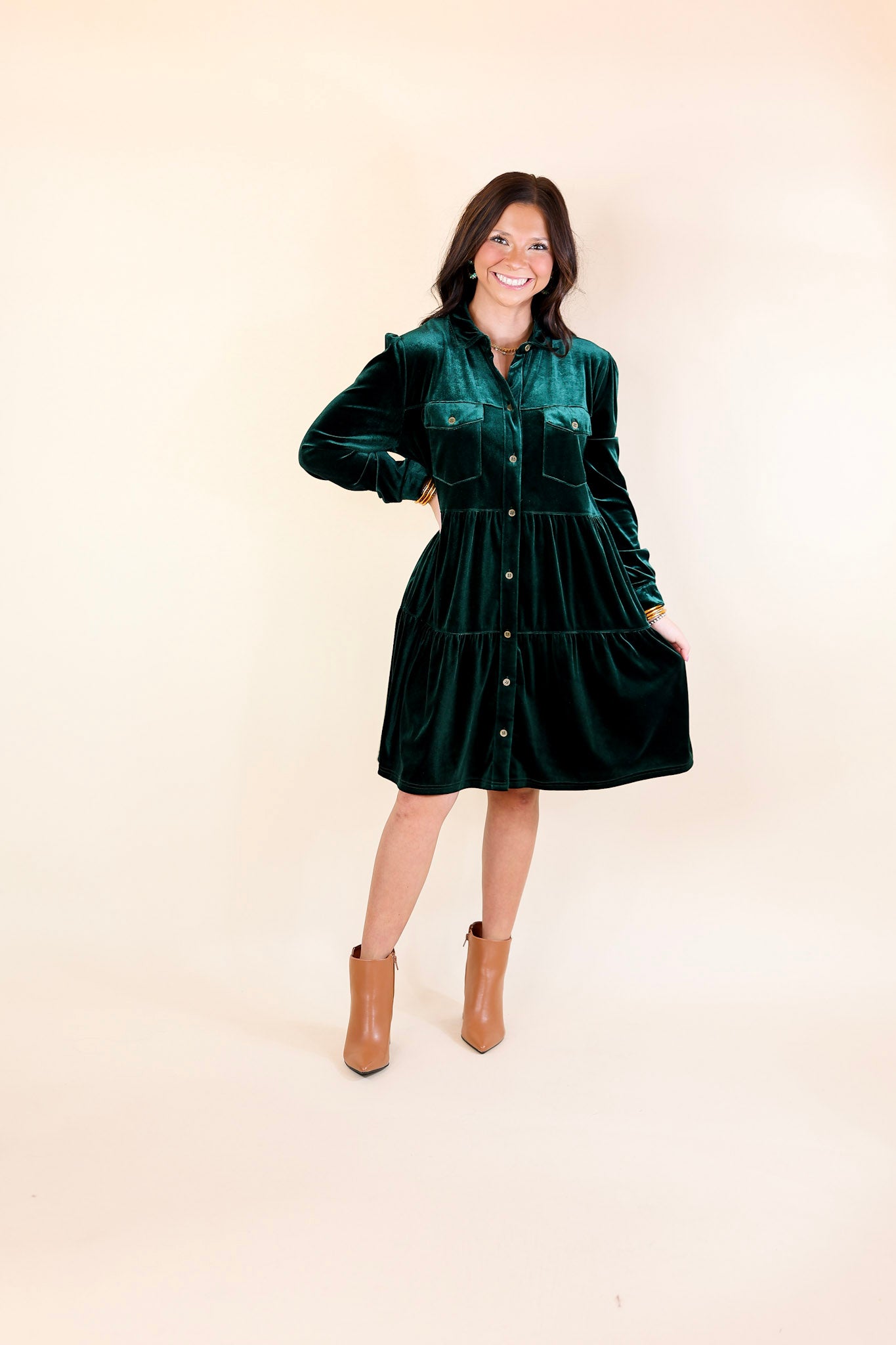Premium Velvet Button-Up Dress - Emerald Green Elegance