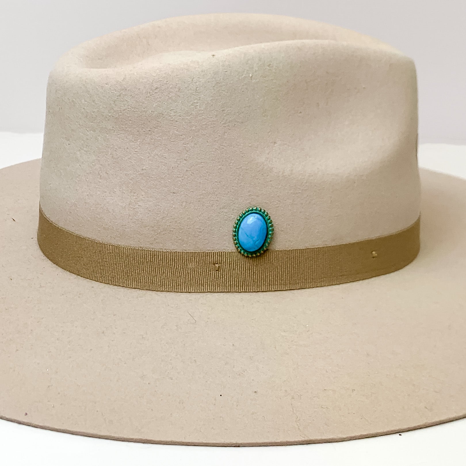 Premium Pink Panache | Elegant Patina Tone Oval Hat Pin with Turquoise Cabochon Stone