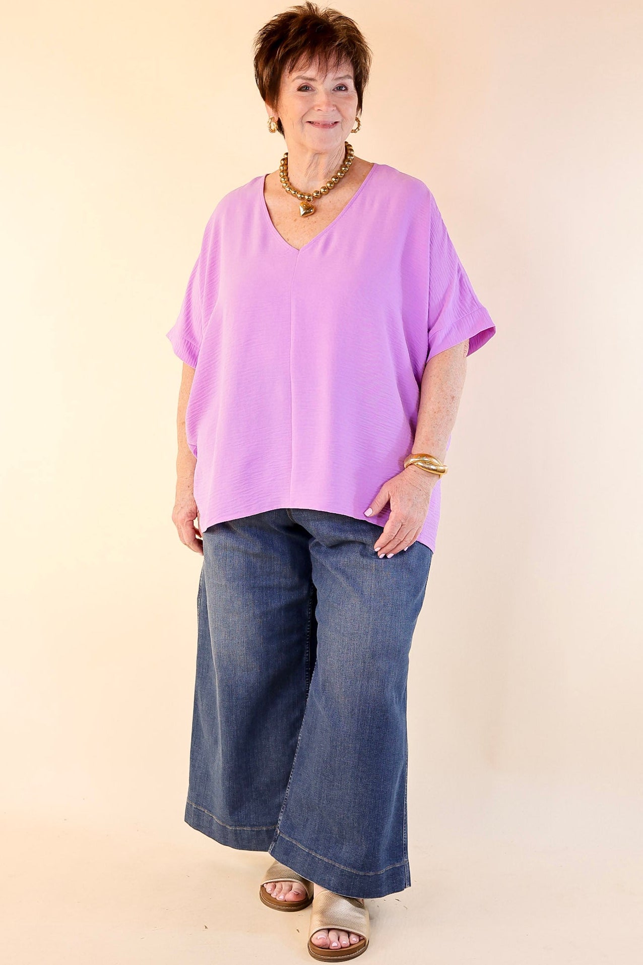 Premium Lavender Purple V-Neck Short Sleeve Top – Ultimate Wardrobe Essential