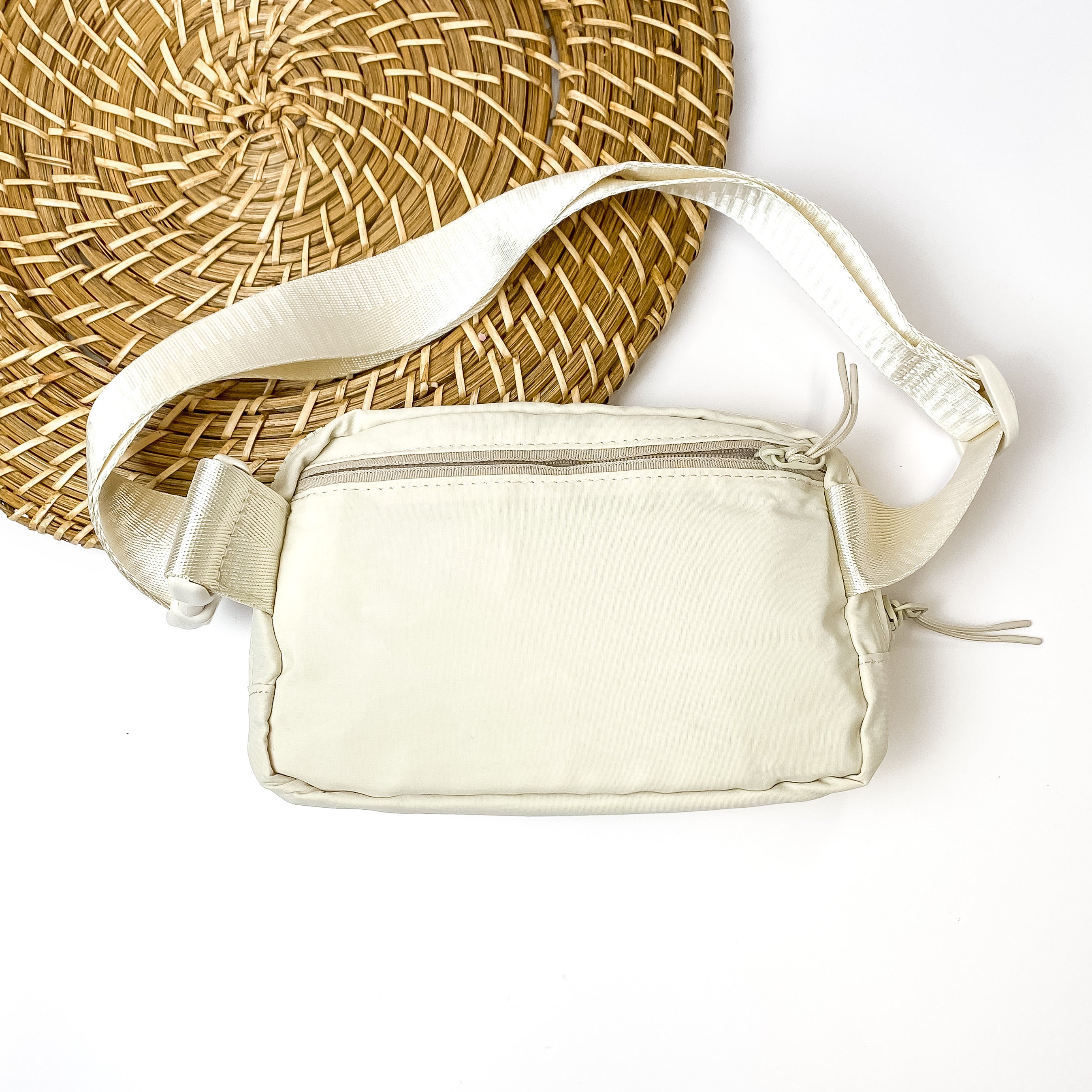 Premium Beige Adventure Fanny Pack - Ultimate Hands-Free Companion