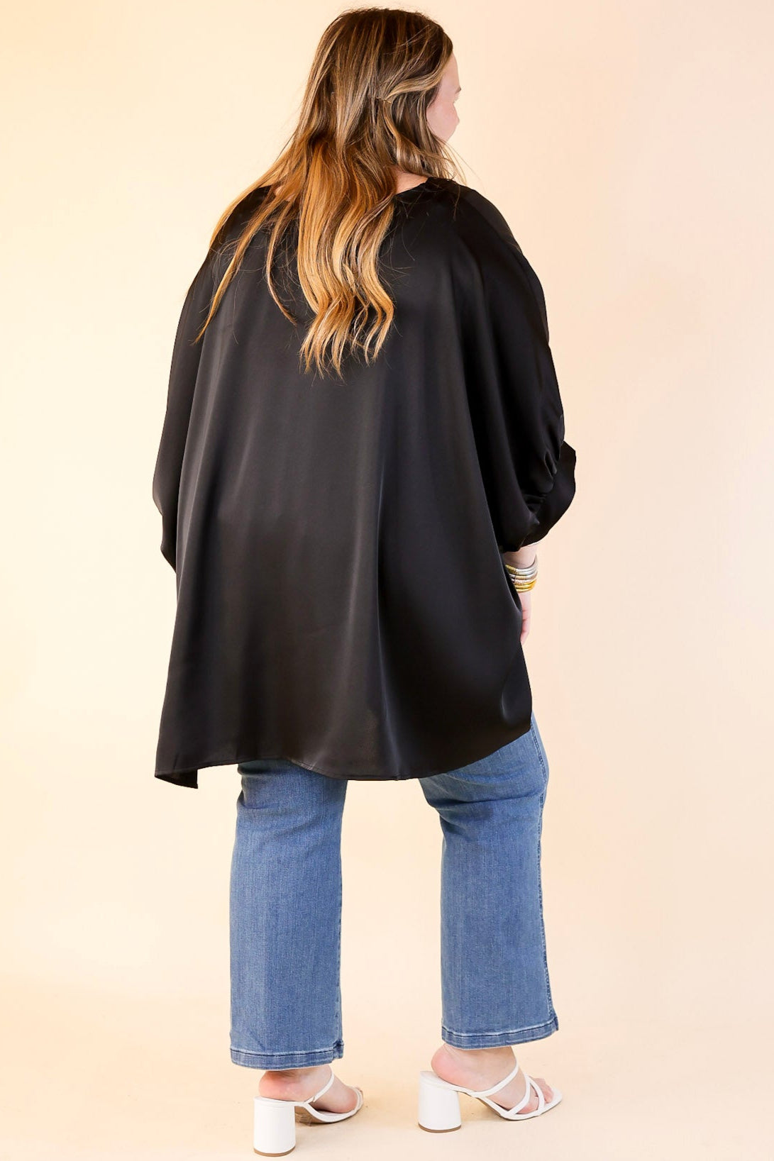 Ultimate Chic Black Oversized Blouse - Half Sleeve Elegance