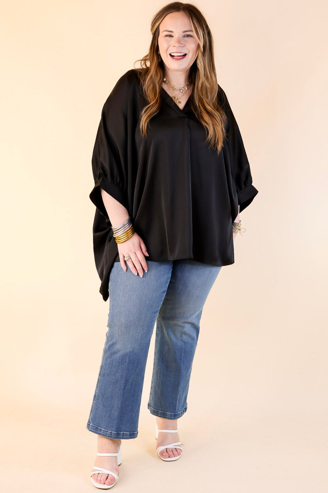 Ultimate Chic Black Oversized Blouse - Half Sleeve Elegance