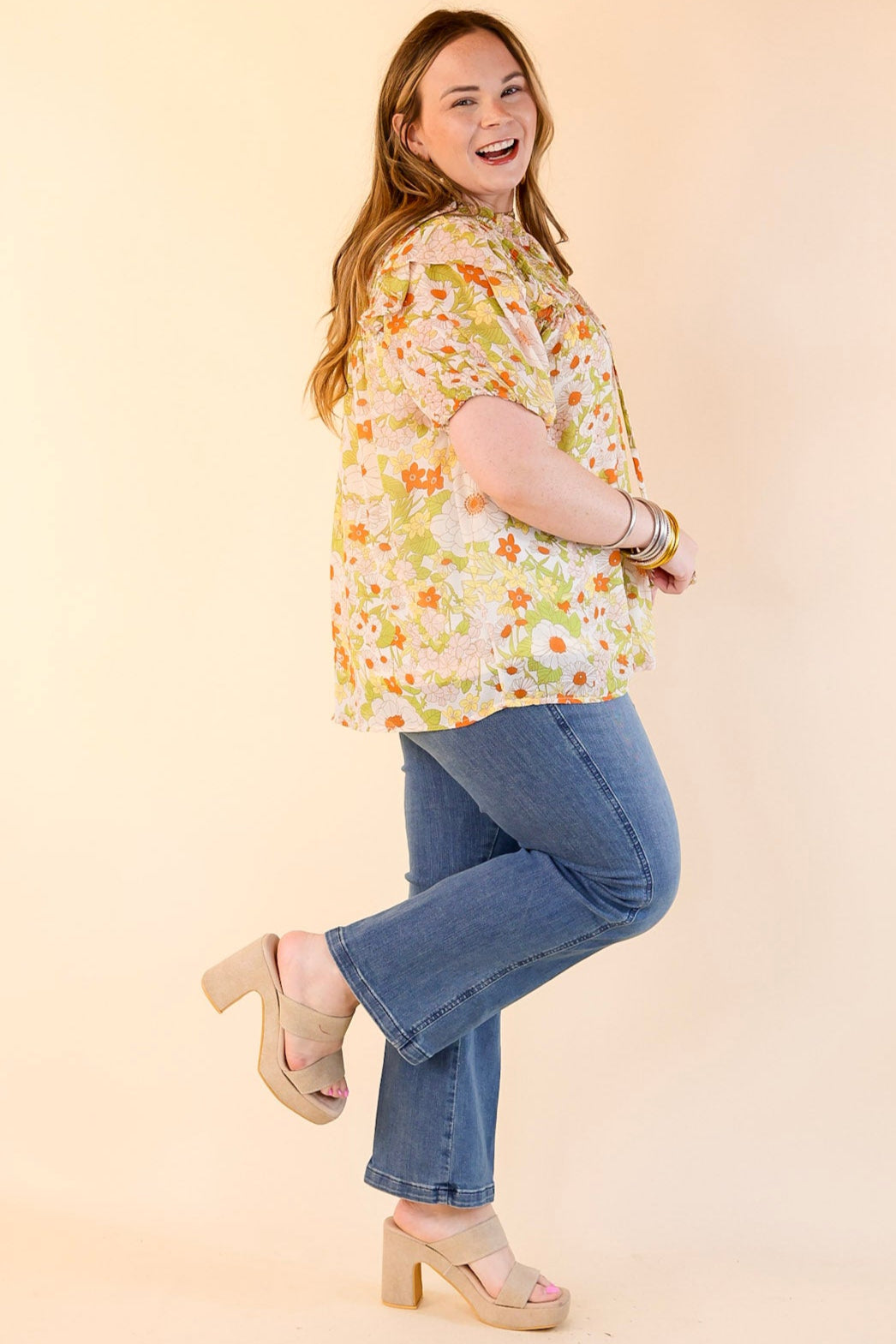 Premium Floral Keyhole Top - Ivory & Green Elegance