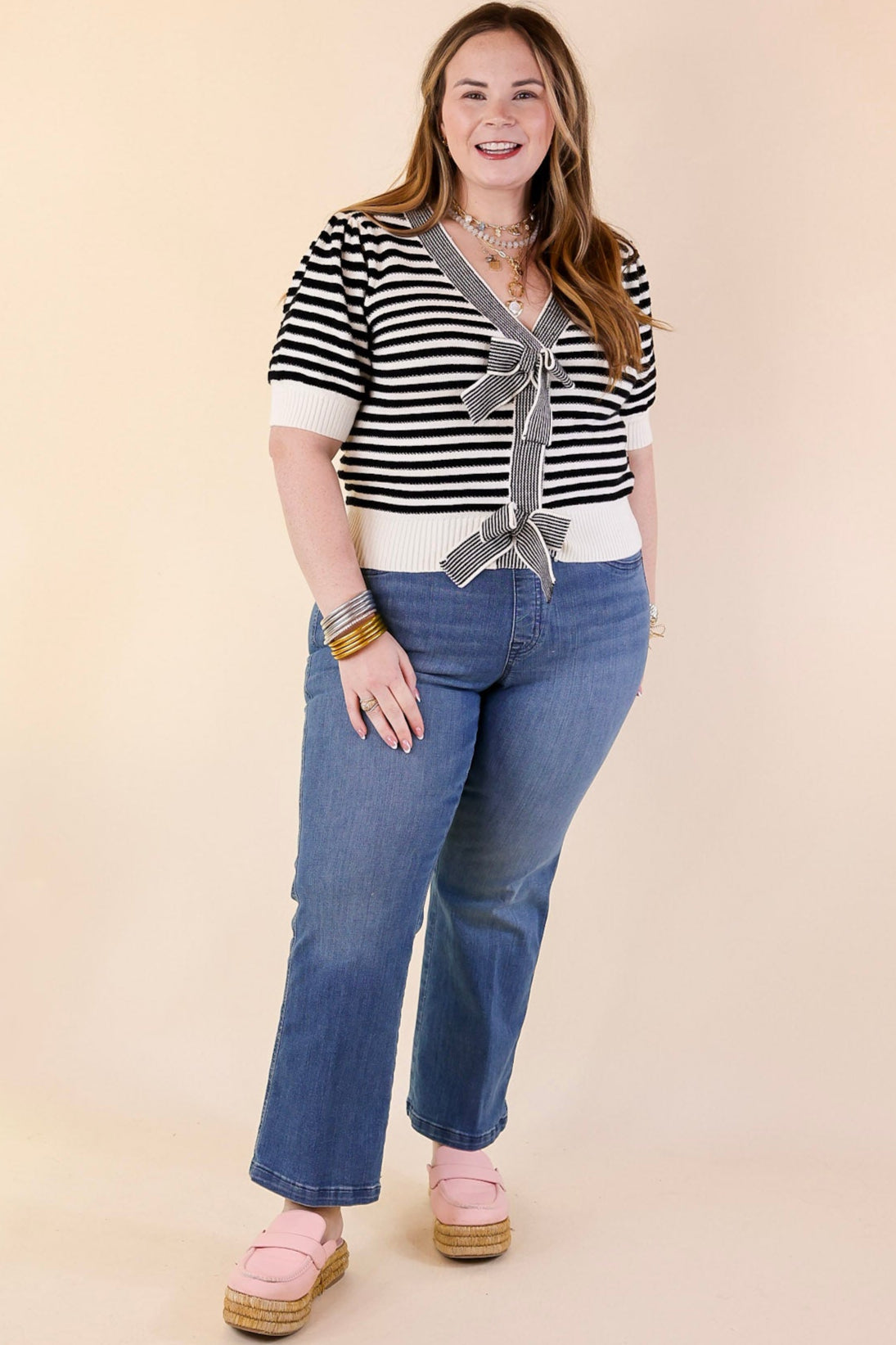 Premium Notice Me Now V-Neck Striped Sweater with Bows - Off White & Black