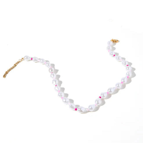 Linny Co | Premium Maris Pearl Necklace in Pink Multi - Ultimate Elegance
