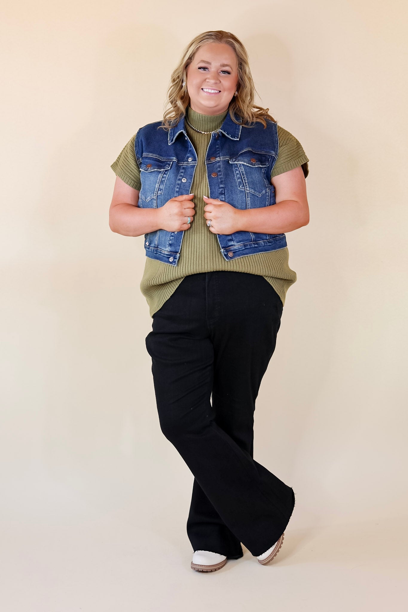 Judy Blue | Premium Denim Button-Up Vest - Medium Wash | Ultimate Style Upgrade