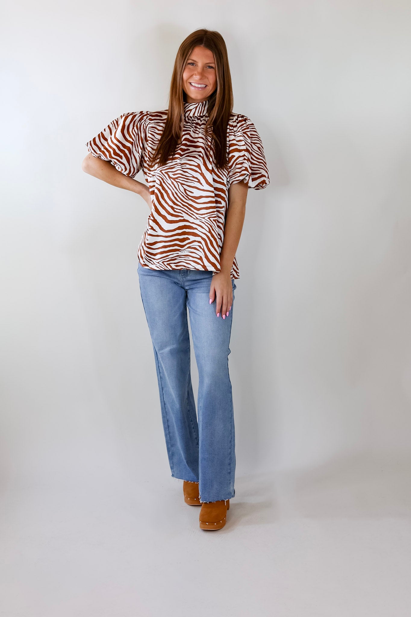 Premium Rival Flair Zebra Print Mock Neck Top – Ginger & White